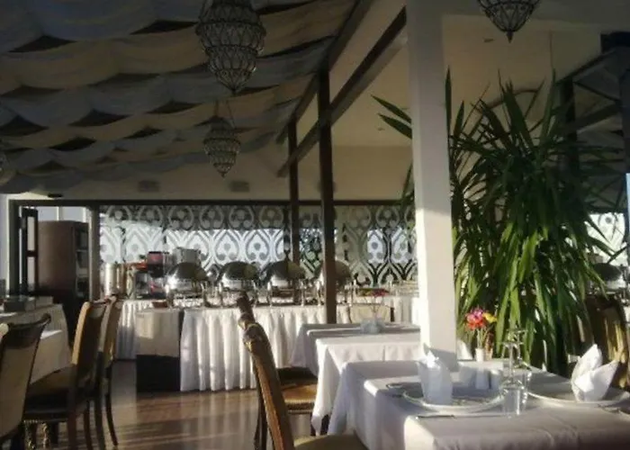 ホテル Ottoman Park 4*